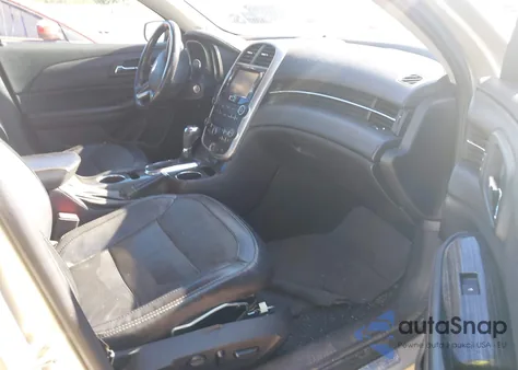 2015 Chevrolet Malibu 1Lz z USA, uszkodzony, nr VIN 1G11F5SL4FF269821